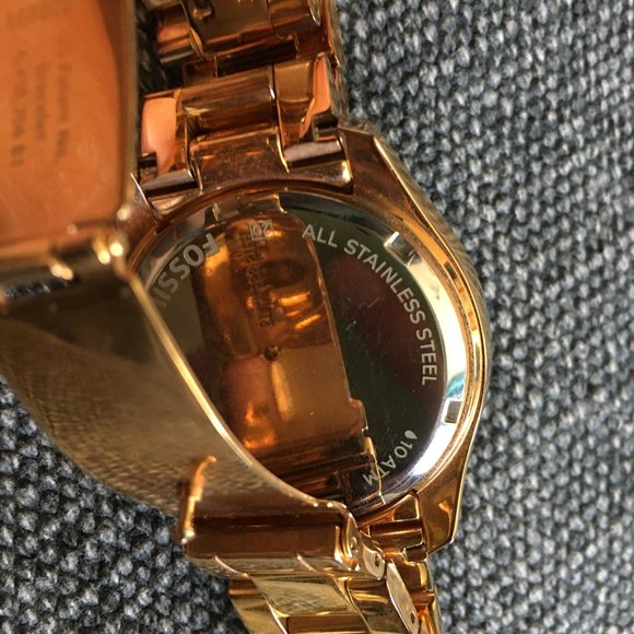Fossil Rose Gold Watch - Picture 4 of 6